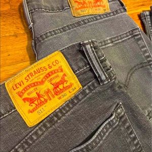 2 Pair Mens Levi’s - Bundle